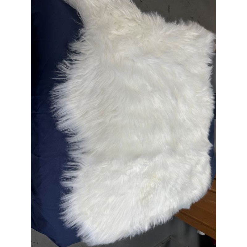 WHITE FUR AREA RUG