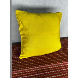 YELLOW THROW PILLOW COVERS