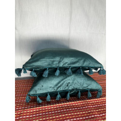 Green velvet cushion cover 18x18 inc.